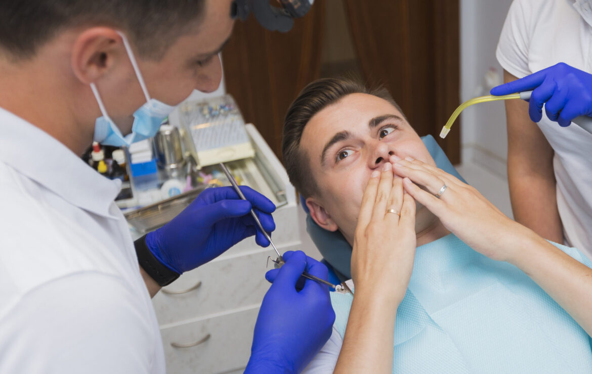 7 Causes of Bleeding Gums & Best Bleeding Gums Treatment in Pune